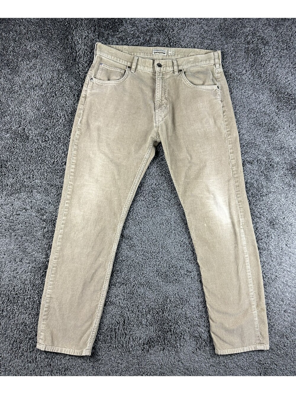 Patagonia Mens 35x32 Straight Fit Corduroy Pants Mojave Khaki Tan 100% Cotton